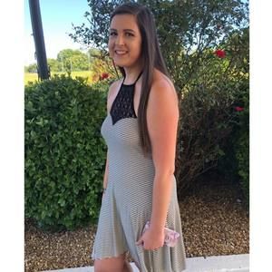 Meet your Posher, Ashley